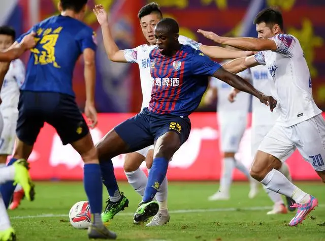 1xBit体育培训-英雄之路：贵州恒丰逆袭青岛黄海