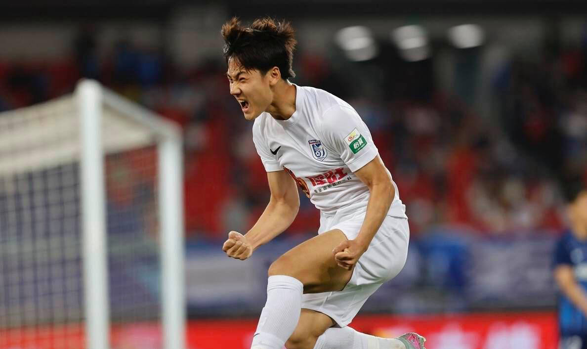 1xBit体育网页版入口-包含球员表现抢眼,中超比赛中崭露头角的词条