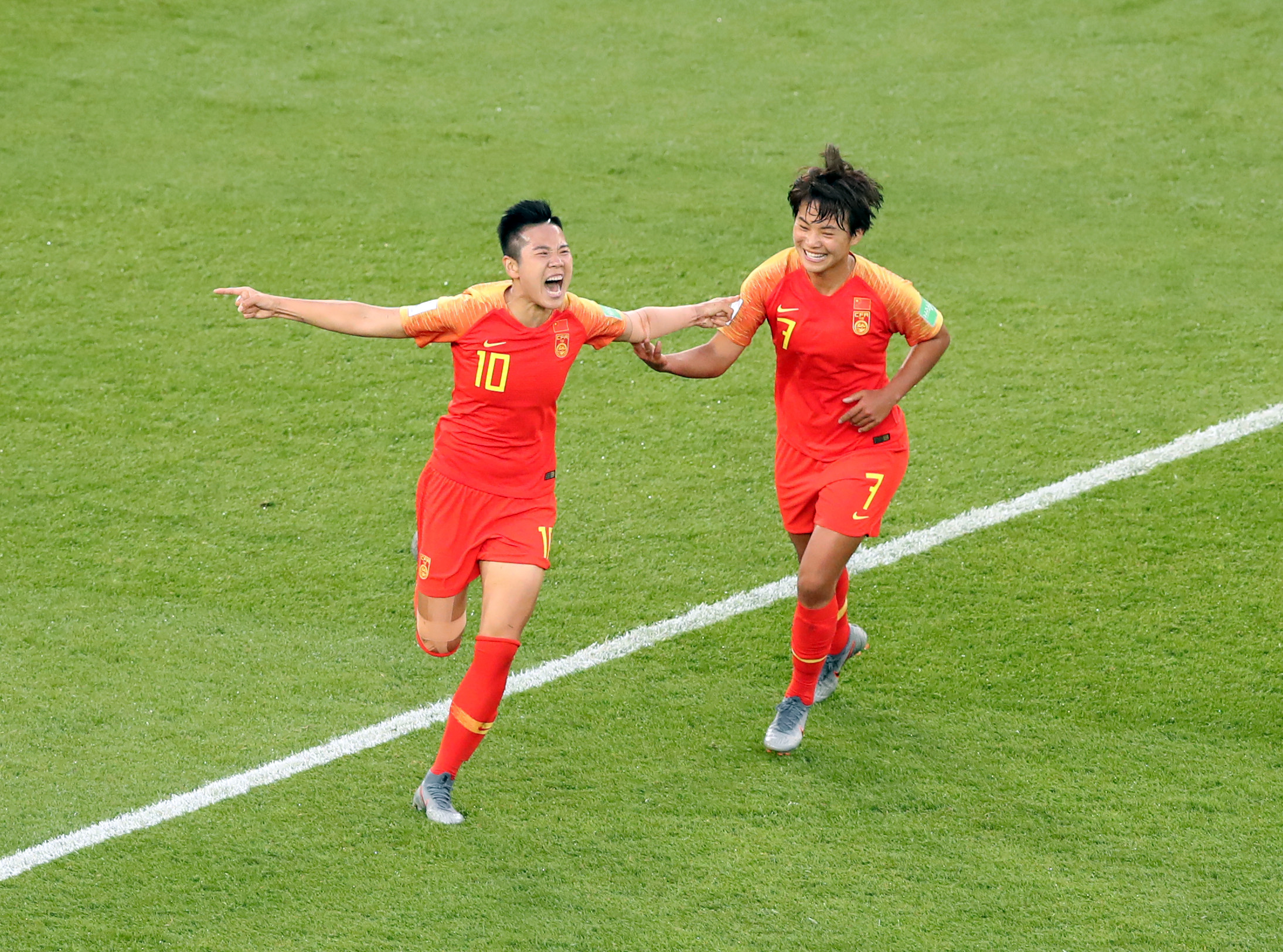 1xBit体育投注-体育风向标：女足比赛中的绝佳进球！的简单介绍