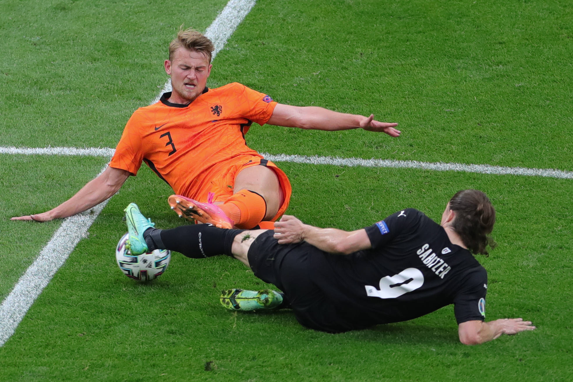 1xBit体育地址-奥地利零封比利时，成功闯入欧锦赛半决赛！