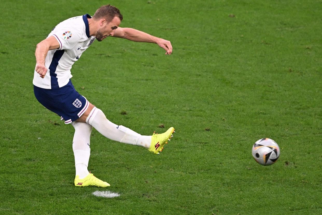 1xBit体育亚洲官网-包含荷兰队闯进欧洲杯半决赛！英格兰队准备迎接史诗级对决的词条